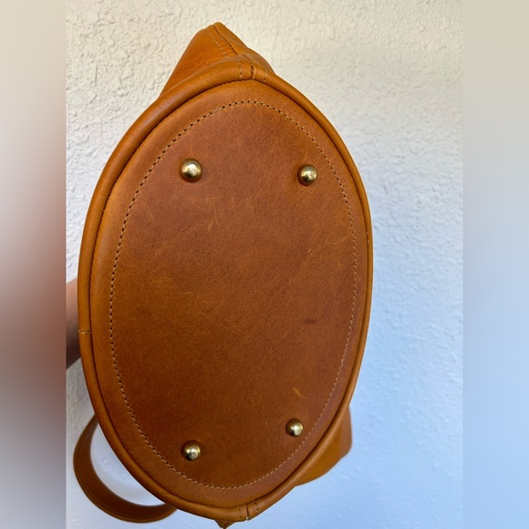 New Fount Eloise brown leather tote bag in the color “goldenrod”. - Picture 4 of 4